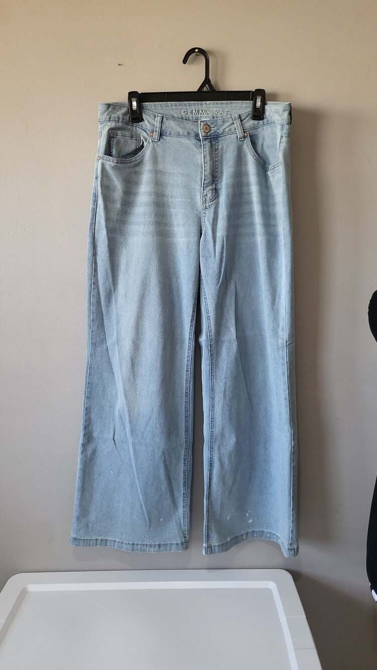 Gemma Rae Oliver Wash Mid Rise Wide Leg Jeans Size 13/31